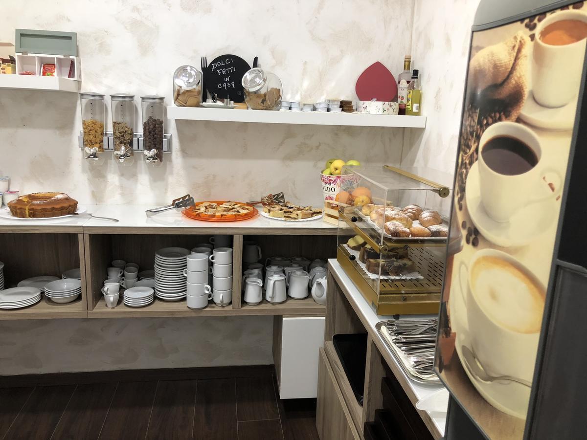 Bed and Breakfast New Royal Аджерола Экстерьер фото